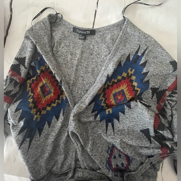 Forever 21 Gray Colorful Aztec Tribal Print Open Front Cardigan Cropped Small - Picture 6 of 9